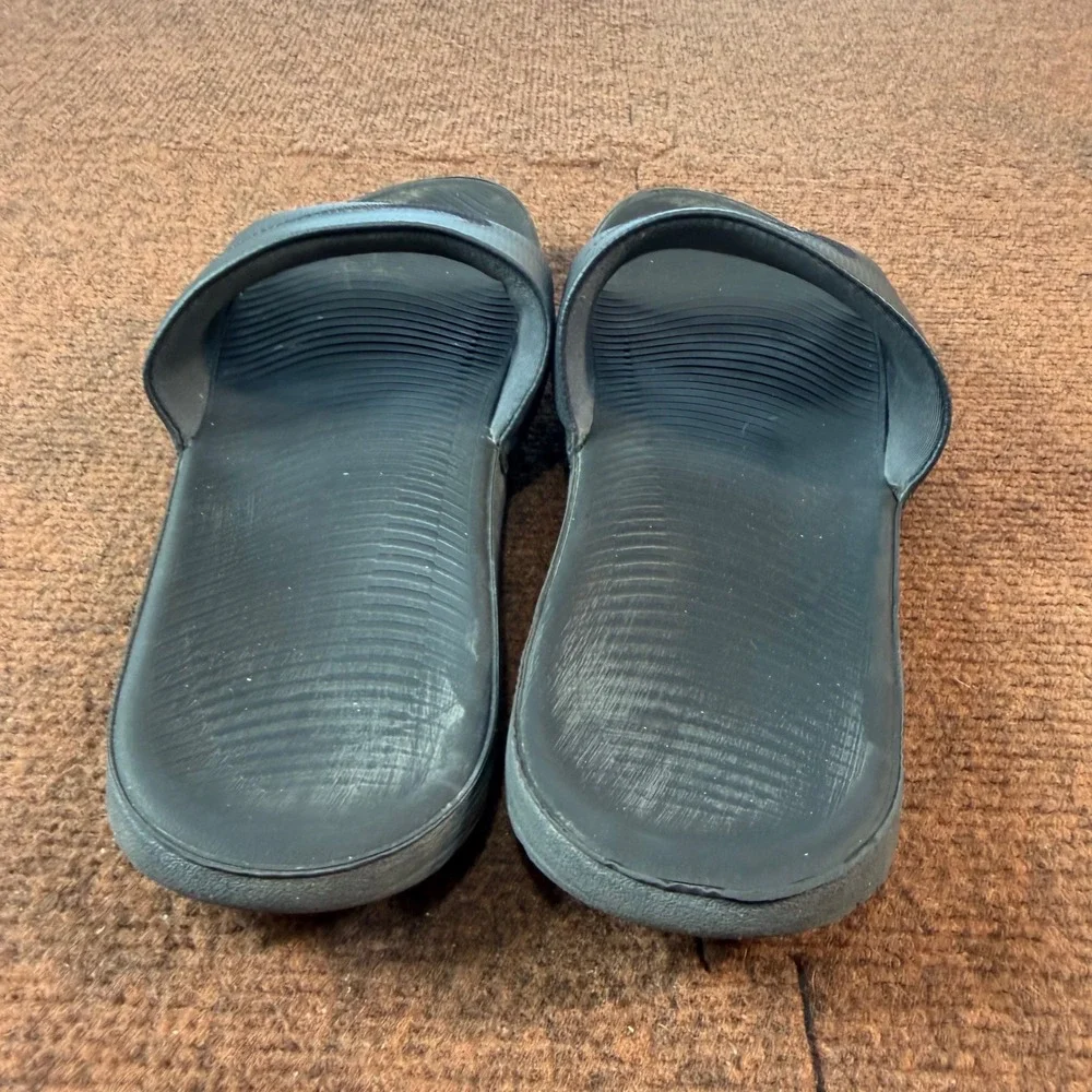 Nike gym fit comfy Kawa Shower Slide Mens 12 Black Athletic Sandals 832646-012